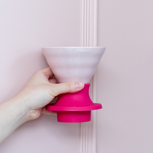 A Sargento Specialty Coffee Lisboa Ceramic Immersion Colour Dripper Switch Pink Hario 1