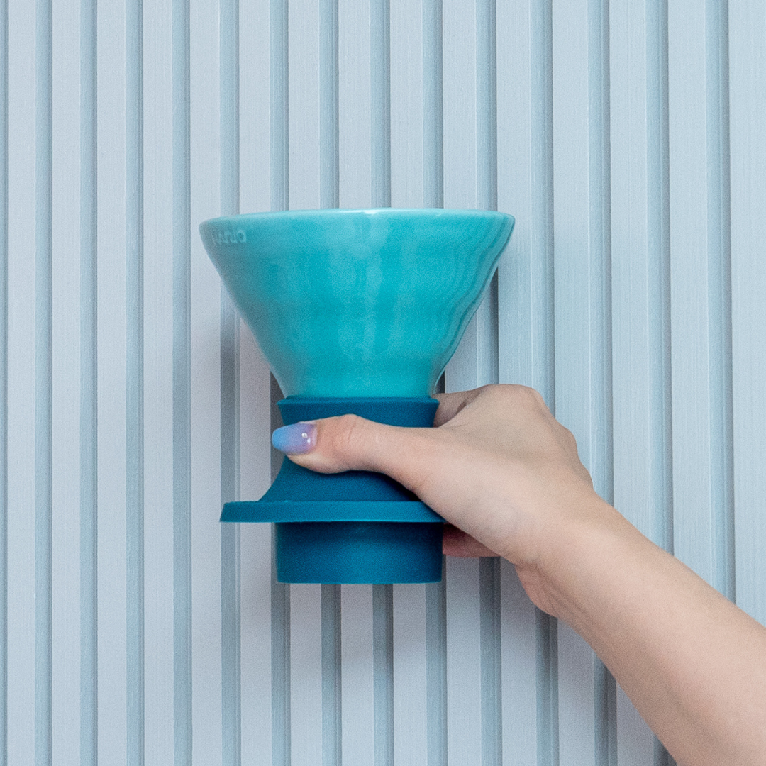 A Sargento Specialty Coffee Lisboa Ceramic Immersion Colour Dripper Switch Blue Hario 1