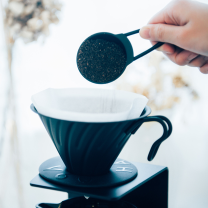 A Sargento Specialty Coffee Lisboa V60 Metal Dripper Hario 1